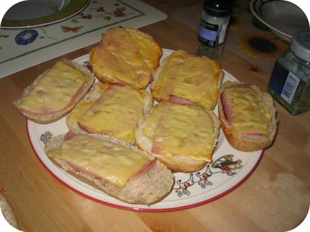 Tomatengroentesoep met Ham Kaas Broodjes