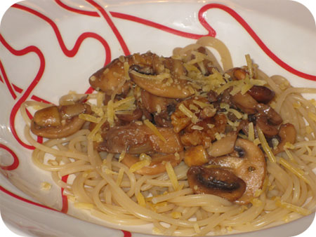 Spaghetti met Paddenstoelen en Walnoten