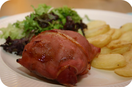Schnitzel met Rauwe Ham, Kaas en Salie