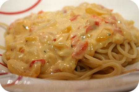 Spaghetti met Romige Paprika-Kaassaus
