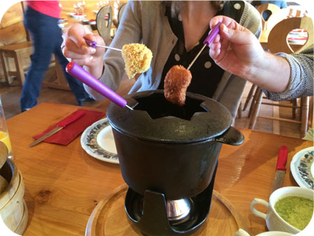 Chalet Gruyère in Menen fondue bressane