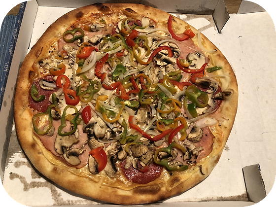 Gusto D'Italia Veenendaal pizza  quattro stagioni